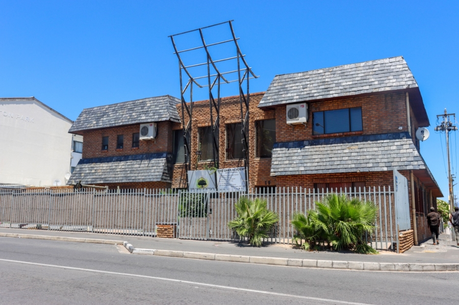  Bedroom Property for Sale in Parow Western Cape